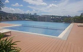 One Pavilion Condominium